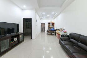 2 Beds House For Sale In East Pattaya - Chockchai Village 7