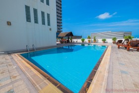 1 Bed Condo For Sale In North Pattaya - Bay House