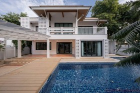 3 Beds House For Rent In Central Pattaya - Baan Natcha