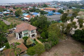 5 Bed House For Sale In East Pattaya - Not In A Village