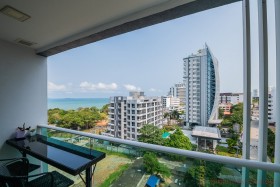 Studio Condo For Sale In Pratumnak-Cosy Beach View