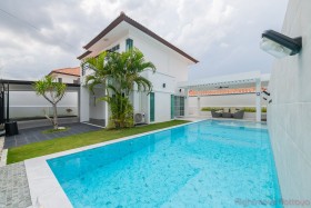 4 Bed House For Rent In East Pattaya - TW Park View