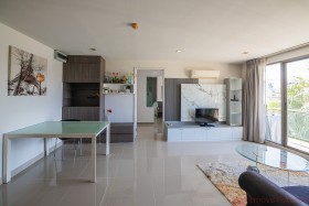 2 Beds Condo For Rent In Central Pattaya-The Urban Pattaya