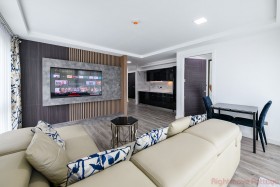 2 Beds Condo For Rent In Central Pattaya-The Urban Pattaya
