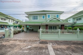 4 Beds House For Rent In Naklua-Baan Chalita 1