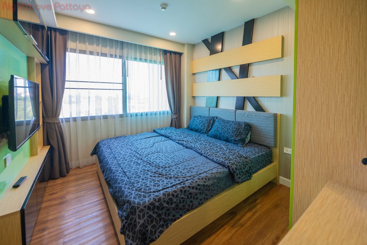 2 Bedrooms Condo For Sale In Jomtien - Dusit Grand Park #CS5613