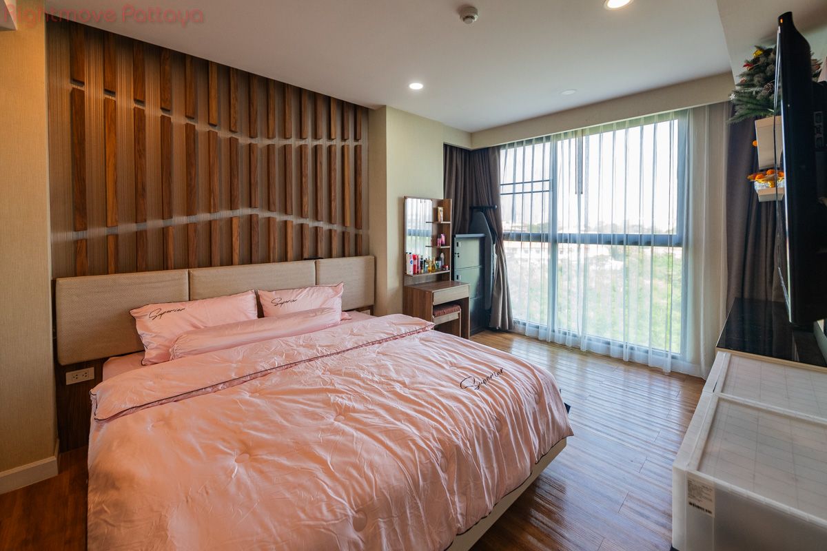 2 Bedrooms Condo For Sale In Jomtien - Dusit Grand Park #CS5613