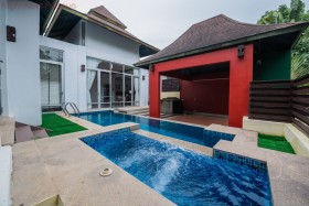 4 Beds House For Sale In Na Jomtien - Nagawari Village