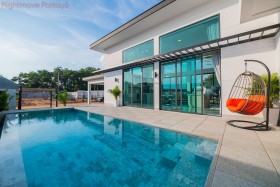 3 Beds House For Sale In East Pattaya - Layan Chak Nok