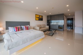Studio Condo For Rent In Central Pattaya-PKCP Tower
