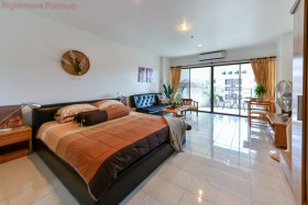 Studio Condo For Sale In Pratumnak-View Talay 3 A