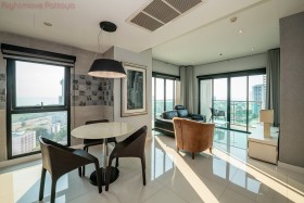 2 Beds Condo For Sale In Pratumnak-The Axis
