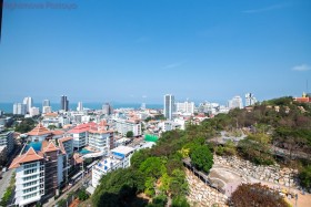 1 Bed Condo For Sale In Pratumnak-The Axis