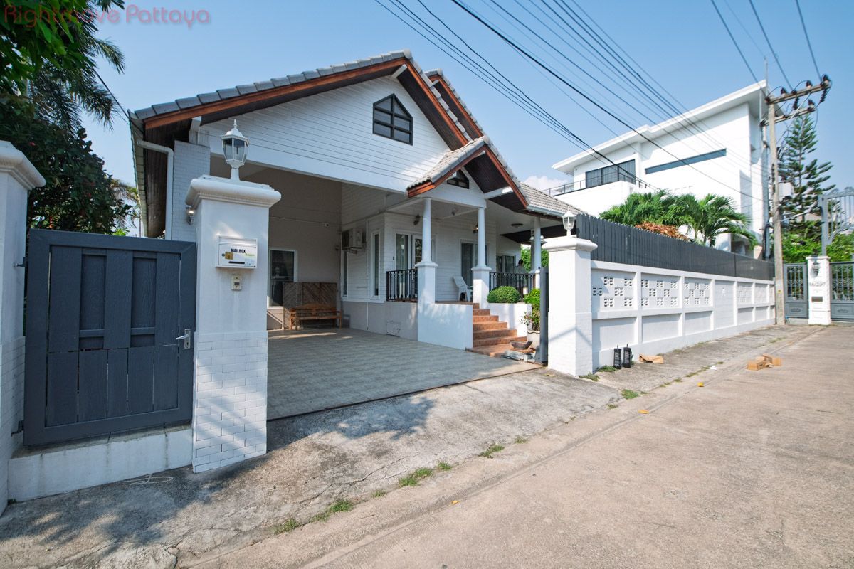 3 ห้องนอน บ้าน สำหรับเช่า ใน พัทยาตะวันออก - Pattaya Green Ville #HR1664