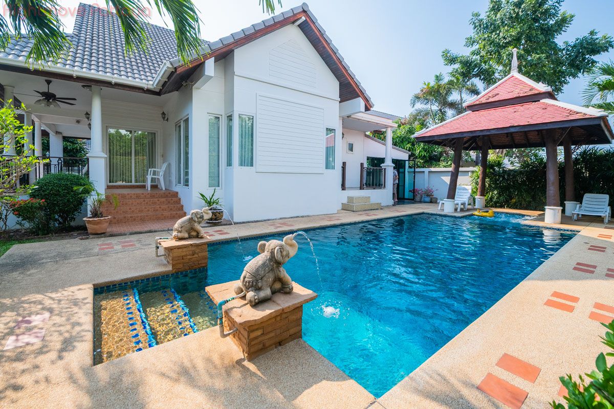 3 ห้องนอน บ้าน สำหรับเช่า ใน พัทยาตะวันออก - Pattaya Green Ville #HR1664