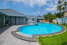 3 Beds House For Sale In East Pattaya