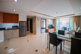 1 Bed Condo For Rent In Pratumnak-Hyde Park 2