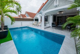 4 Beds House For Sale In East Pattaya-Wantana Village