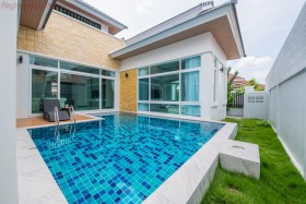 3 Beds House For Sale In East Pattaya-Baan Sirisa16