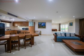 2 Beds Condo For Sale In Pratumnak-Executive Residence 1
