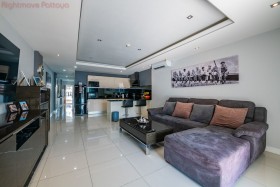 1 Bed Condo For Sale In Pratumnak-Tudor Court