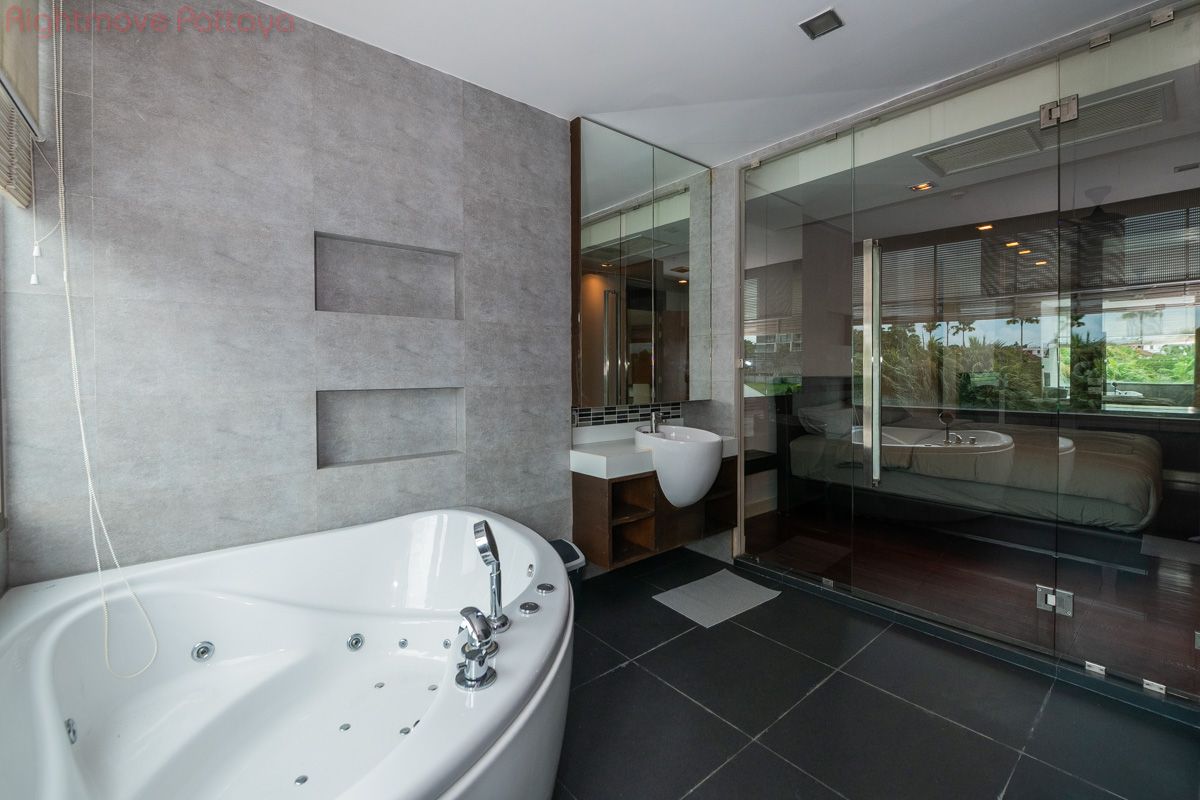 1 Bedroom Condo For Rent In Wongamat - Ananya Beachfront #CR2843