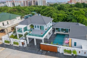 6 Beds House For Sale In South Pattaya-The Imperial Place