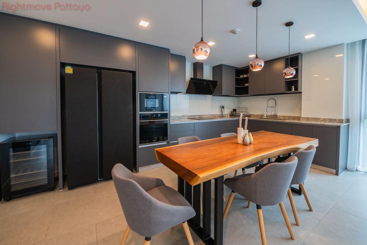 3 Bedrooms Condo For Sale In Jomtien - Serenity Residence Jomtien #CS5842