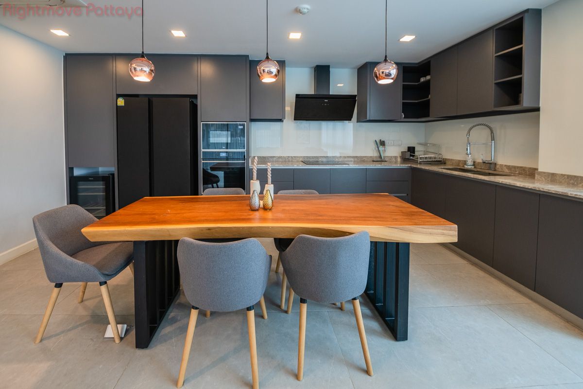 3 Bedrooms Condo For Sale In Jomtien - Serenity Residence Jomtien #CS5842