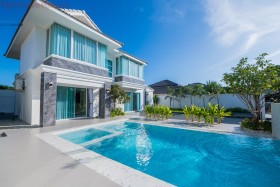 5 Beds House For Sale In East Pattaya - Hansa Paradise Hill Pool Villa