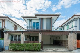 3 Beds House For Rent In East Pattaya - Patta Let