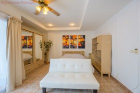 Studio Condo For Sale In Pratumnak - Siam Oriental