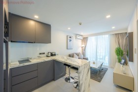 1 Bed Condo For Sale In Central Pattaya - City Center Residence