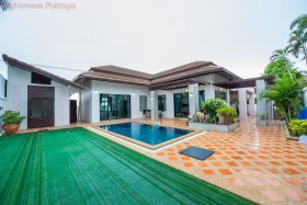 3 Bed House For Rent In Bang Saray - Grand Garden Home
